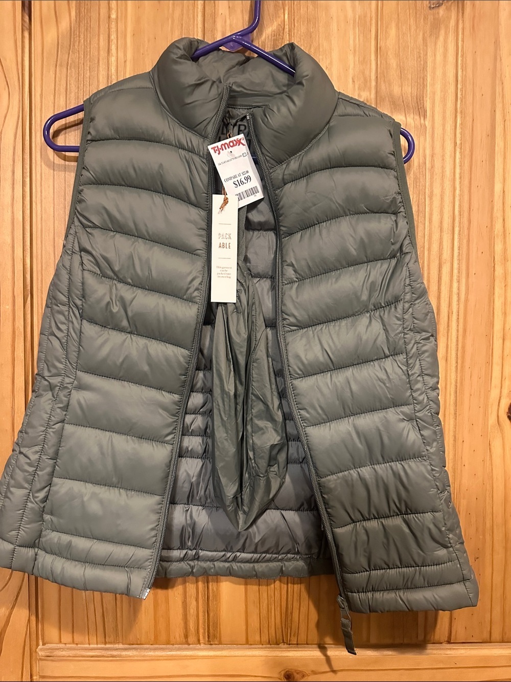Love Tree Women's Slate Gray Quilted Puffer Vest